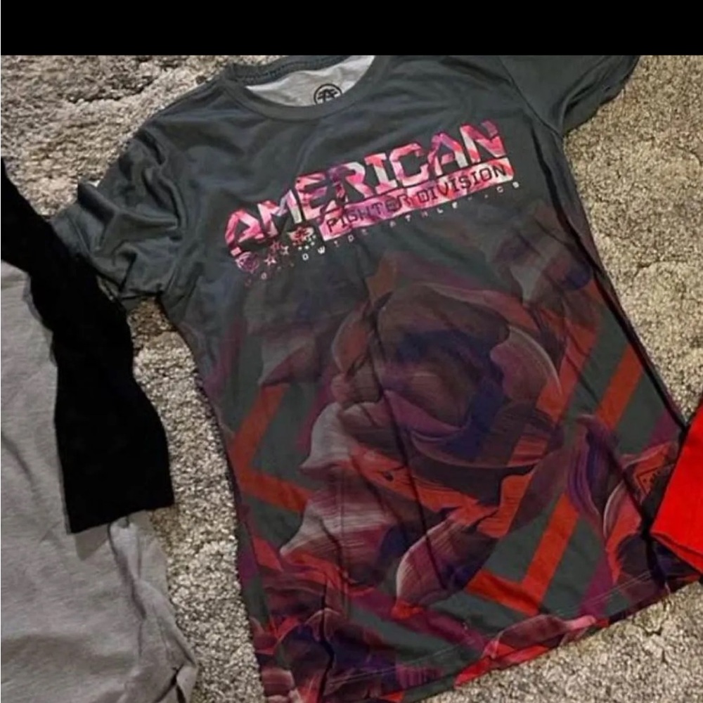 American Fighter Graphic Tee - Green and pink purple